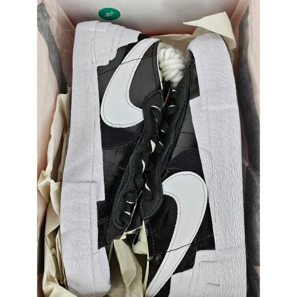 NIKE BLAZER LOW SACAI “BLACK PATENT” – MEN’S SIZE 7 / WOMEN’S 8.5 – DM6443-001 main image 5
